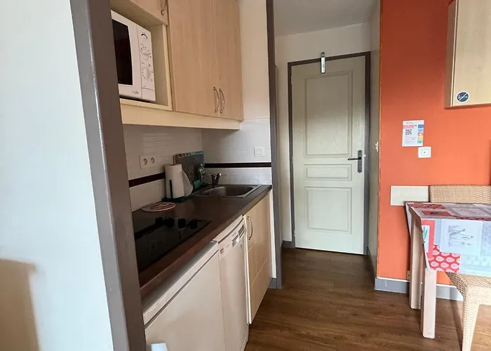 Cap Esterel 2 Pieces Pour 4 Pers Avec Acces Piscines - Fr-1-504-680 Apartment